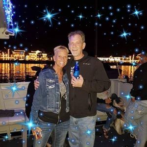 Meet your Posher, Laurie